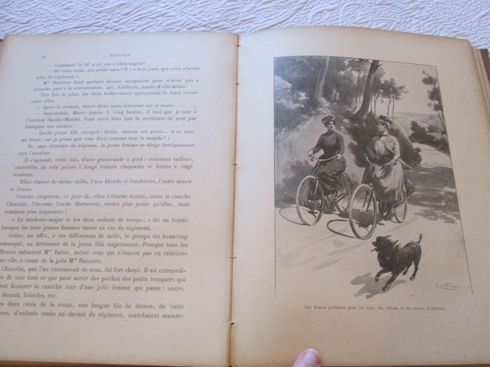 Livre ancien Frivole prix d'&eacute;cole (Jacques Des Gachons) 