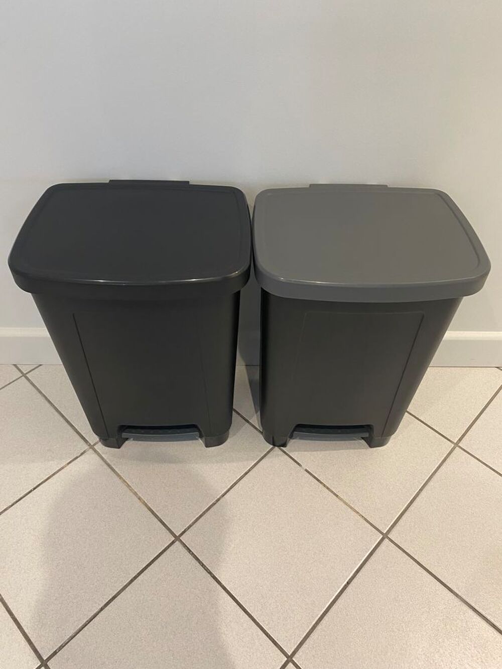 Poubelles Meubles