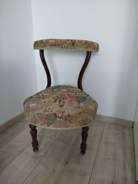 Chaise Fumeuse ancienne Montmaurin (31)