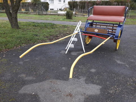 SULKY POUR PROMENADE 400 18130 Dun-sur-auron