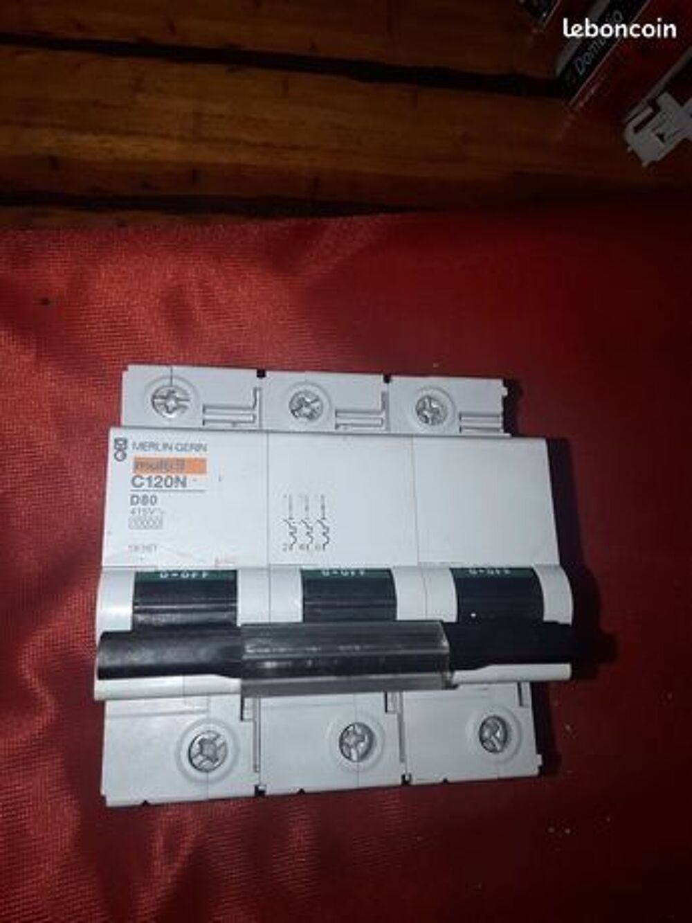 DISJONCTEUR Merlin G 18387 multi9 C120N D80 Bricolage