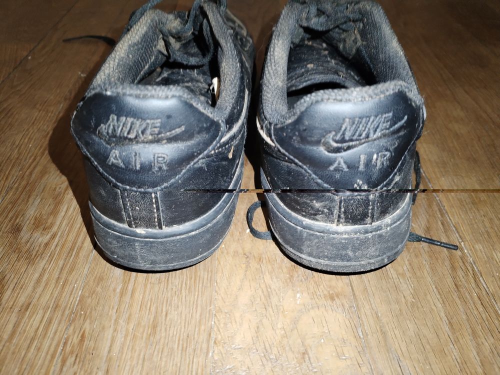 Basket NIKE AF1 full cuir noir (Taille 43) Chaussures