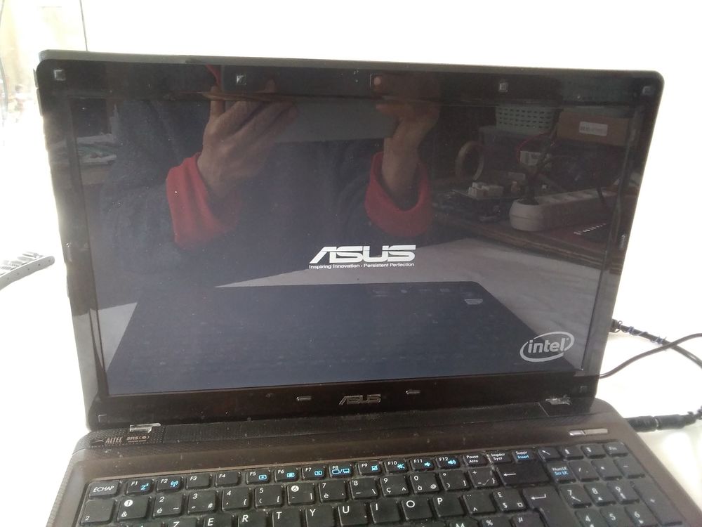 PC Portable Asus K52F de 15 pouces Matériel informatique