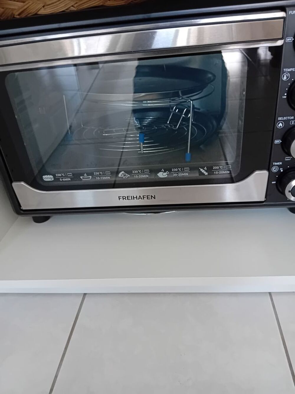 FOUR GRILL Electroménager