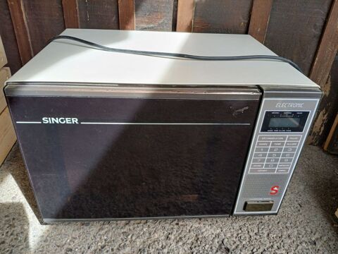 micro onde 25 Th�nes (74)