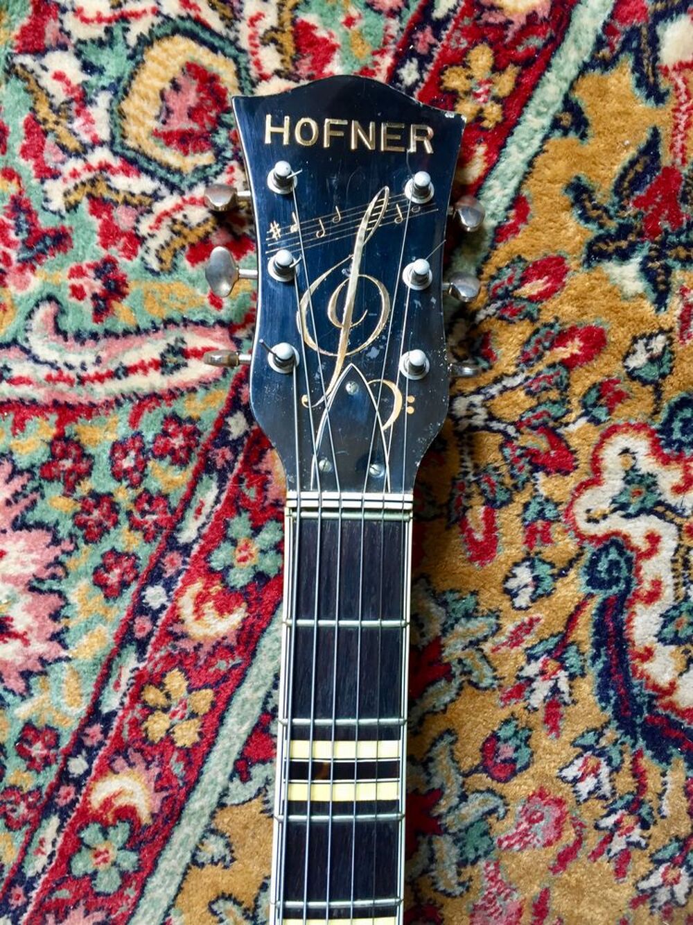 Guitare acoustique Hofner 463 de 1961 
Instruments de musique