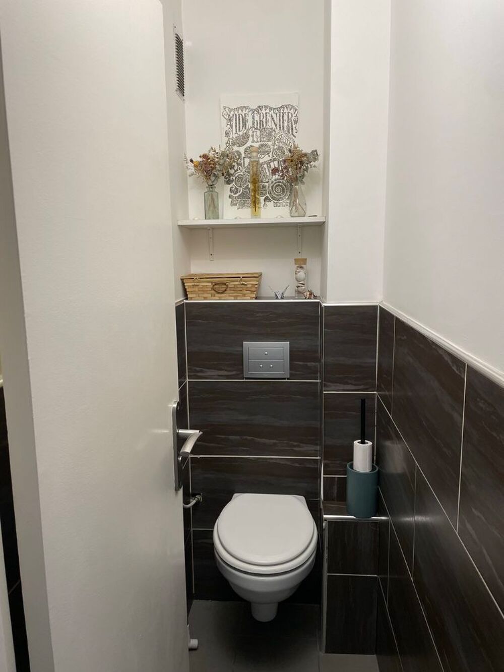 Vente Appartement T3 meublé de 60 mètres carrés spacieux, lumineux et proche du métro Les Courtilles. Asnières-sur-seine