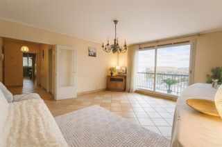  Appartement  vendre 4 pices 80 m