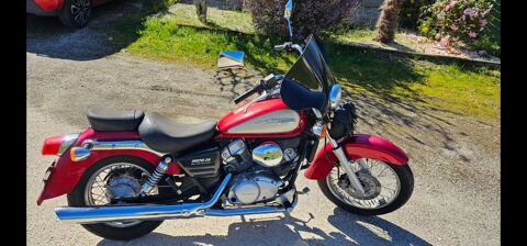 Moto HONDA 2000 occasion Montpon-M&eacute;nest&eacute;rol 24700