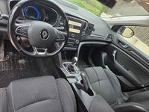 Megane IV M&eacute;gane IV Berline dCi 110 Energy EDC Business 2017 occasion 84220 Saint-Pantal&eacute;on