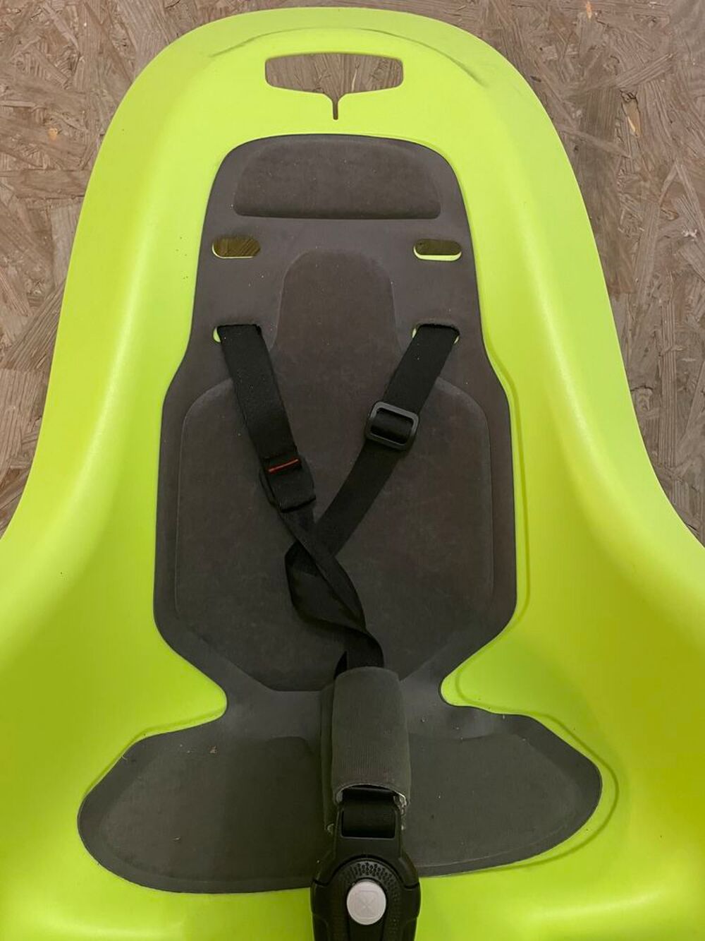 Si&egrave;ge porte-b&eacute;b&eacute;, pour fixation sur cadre du v&eacute;lo. Vélos
