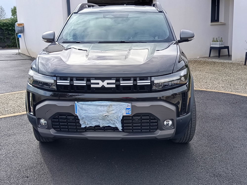 Duster Hybrid 140 4x2 Journey 2025 occasion 85770 Velluire