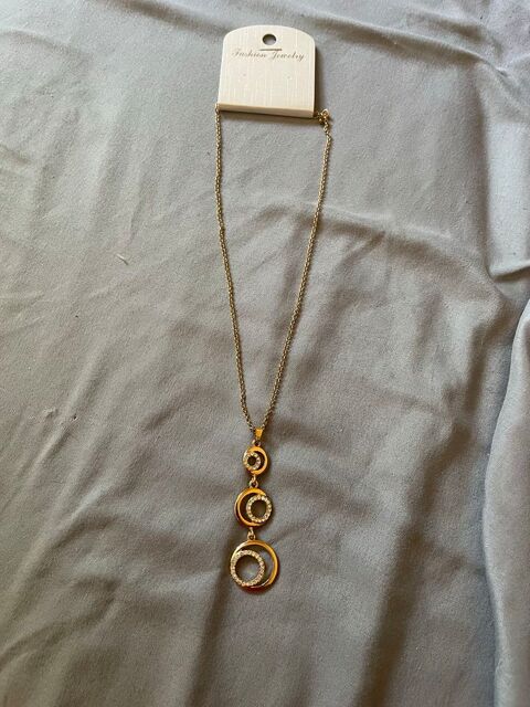 collier a starce 3 Chaville (92)
