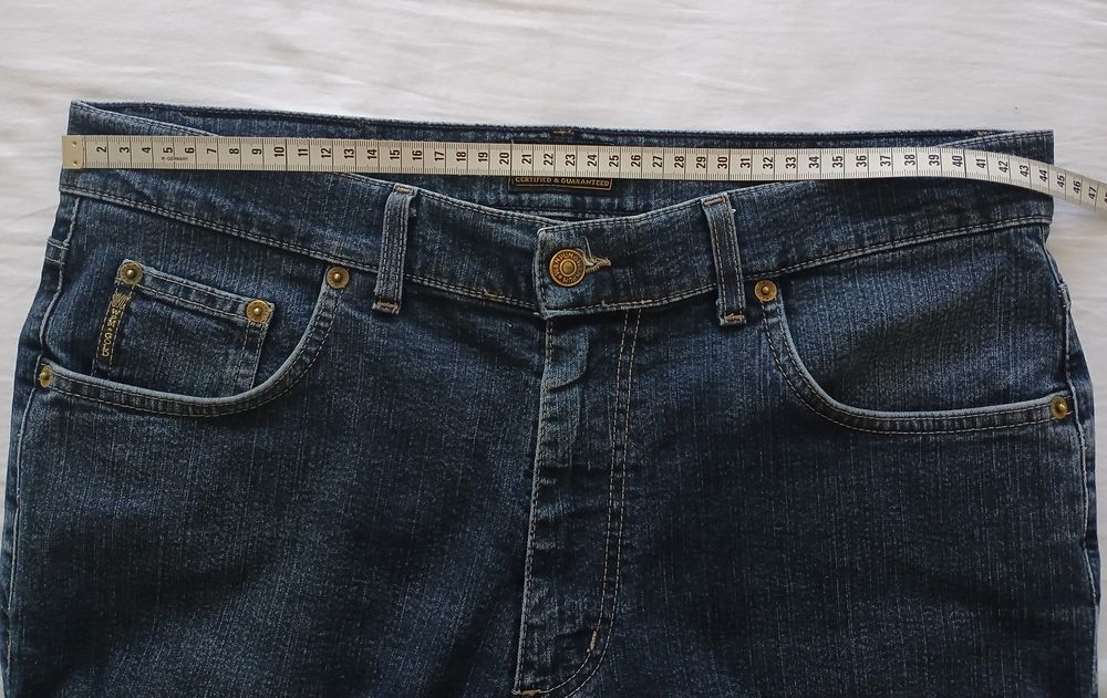 JEAN BLEU MARINE HOMME Vêtements