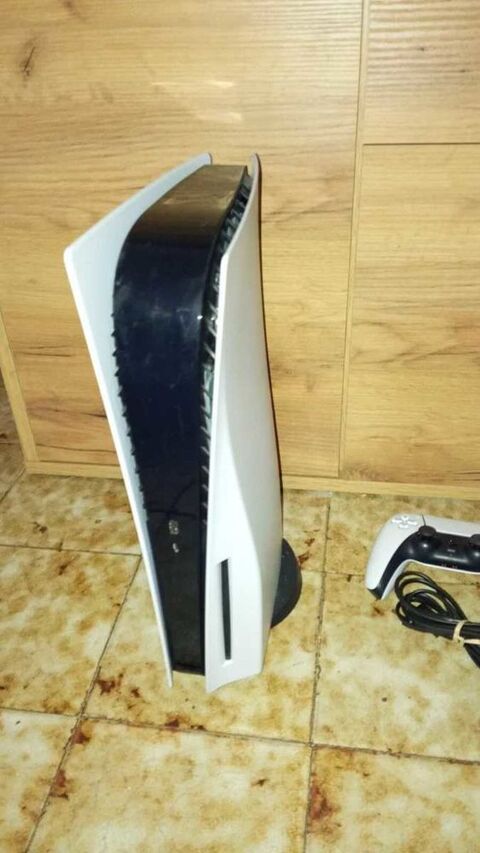 Console ps5 SONY lecteur de disque play 5 playstation 5 édition standard Douai (59)