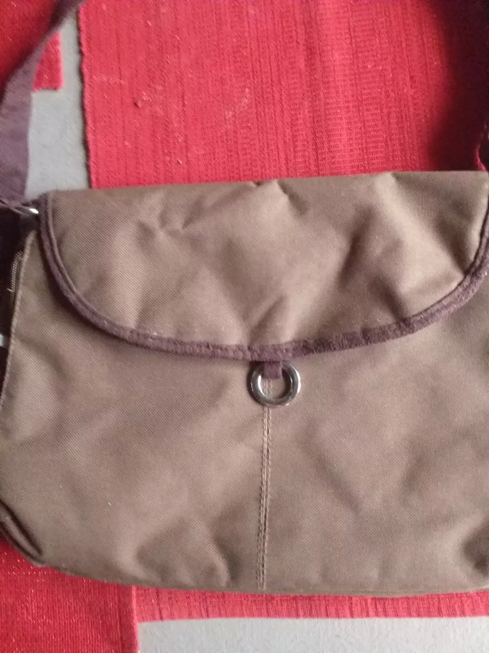 sac &agrave; main avec accessoires Maroquinerie