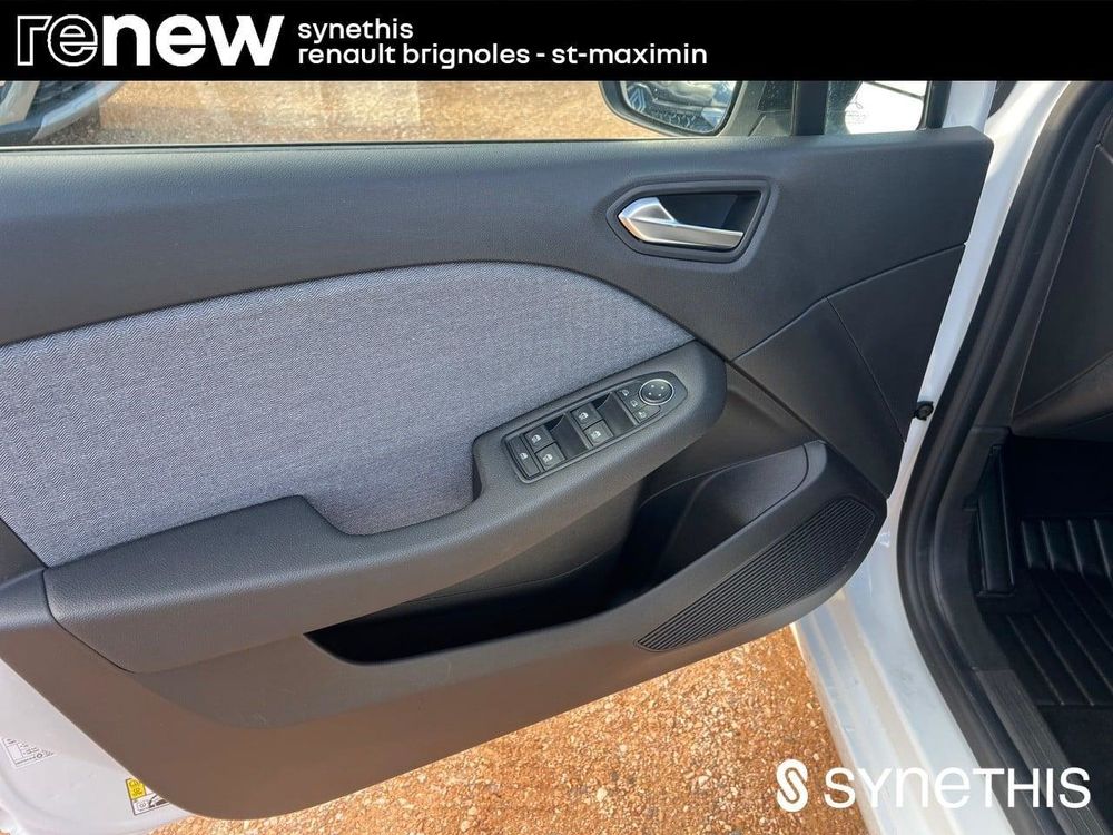 Clio techno full hybrid E-Tech 145 ch - 25 2025 occasion 83170 Brignoles