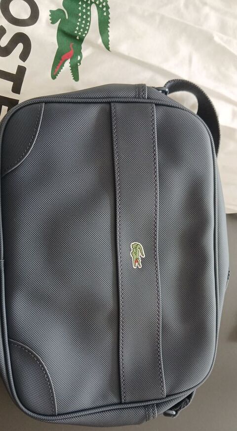 Sac bandoulière Lacoste bleu marine + dust bag 30 Royan (17)