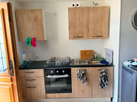 un ensemble de meubles de cuisine bon �tat. 200 Courpi�re (63)