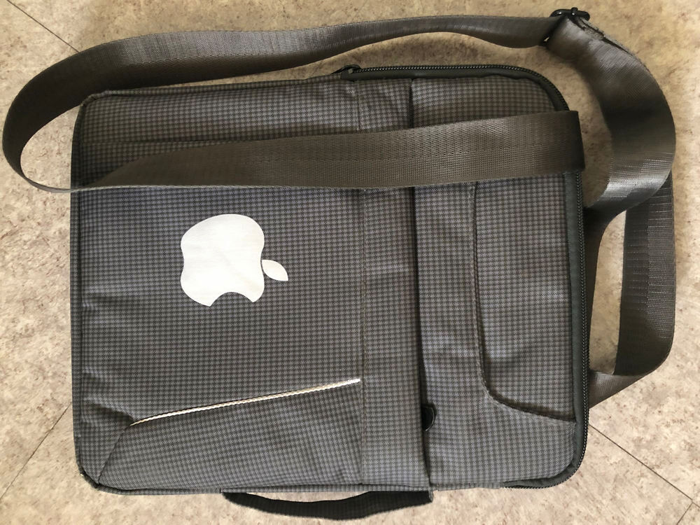 sacoche de trasport pour iPad Apple avec 3 poches exterieurs Téléphones et tablettes