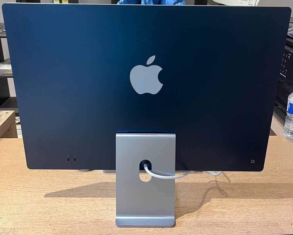 IMAC 24 bleu avec &eacute;cran Retina 4,5K, 256 GB Matériel informatique