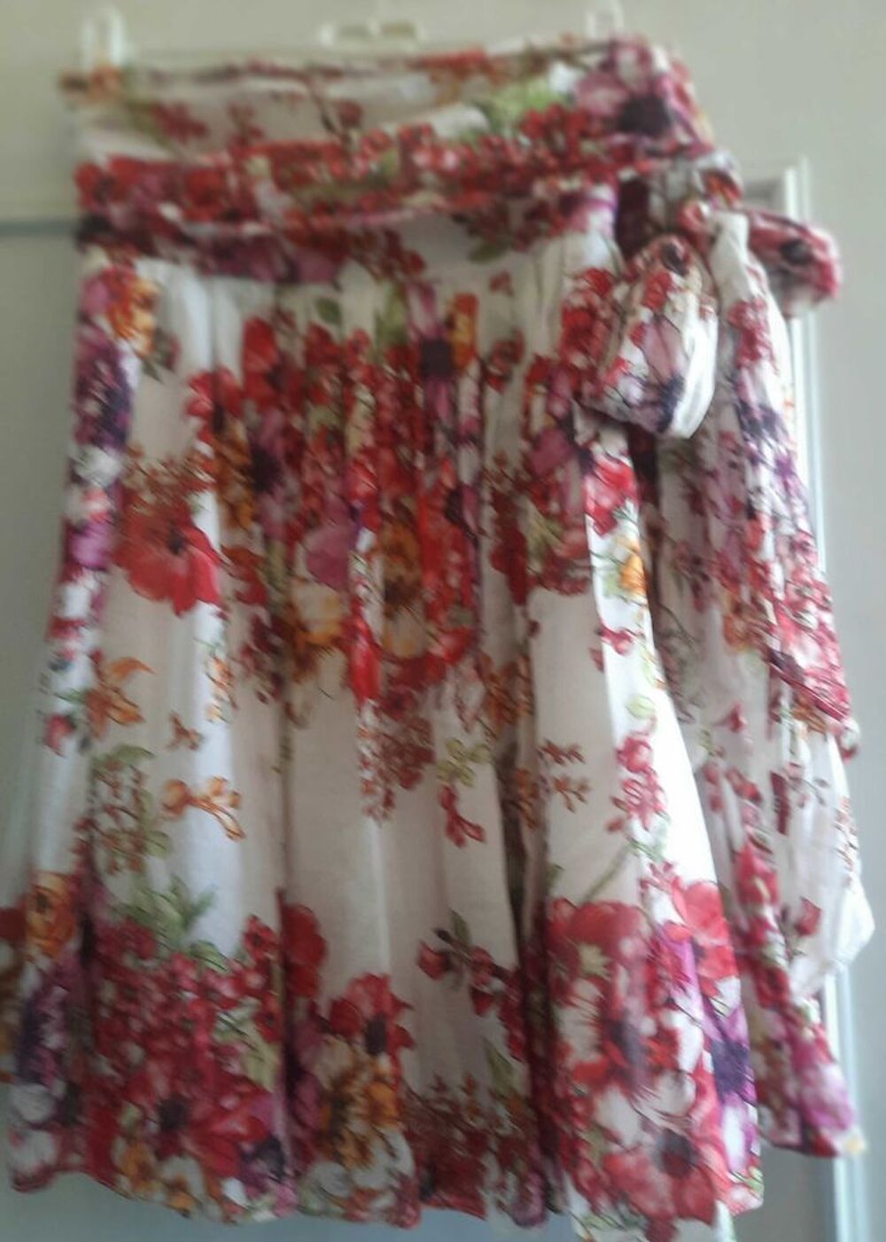 Robes et jupes &eacute;t&eacute; Taille 36 et 38 Vêtements