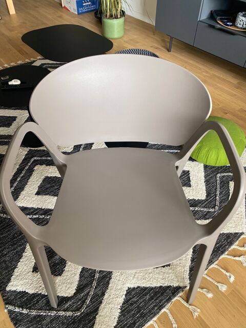 Fauteuils ext�rieur o� int�rieur 100 Nanterre (92)