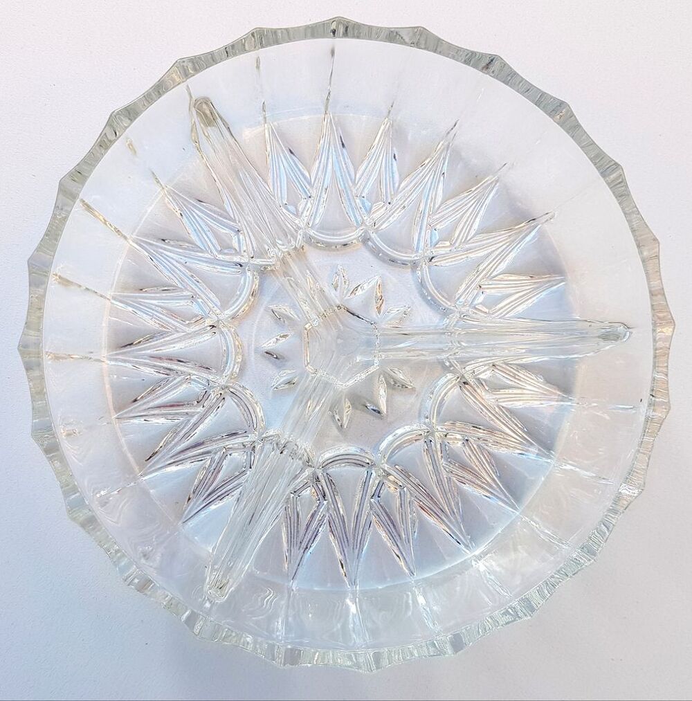 Petit plat ap&eacute;ro en cristal Décoration