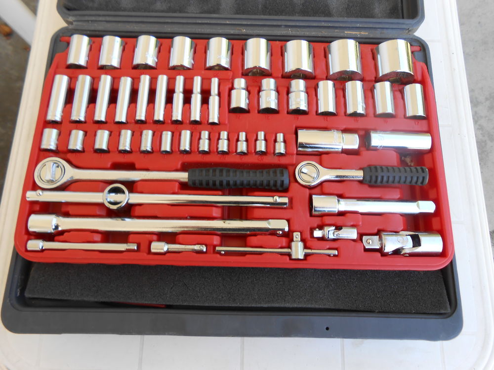 MALETTE A OUTILS Bricolage