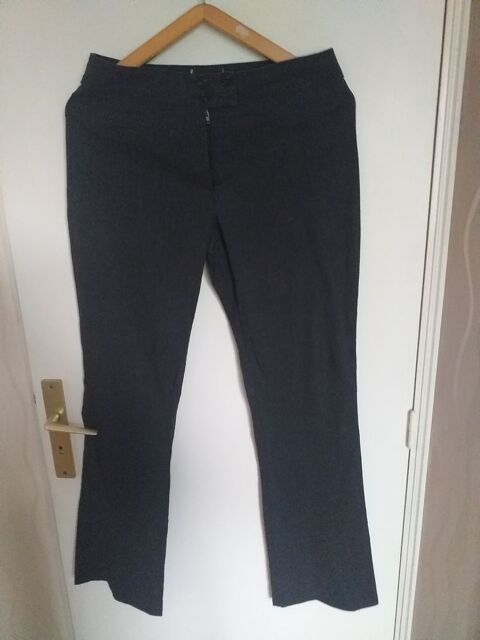PANTALON FEMME TAILLE 42 2 Chaumont (52)