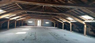  Immeuble � vendre 1500 m�