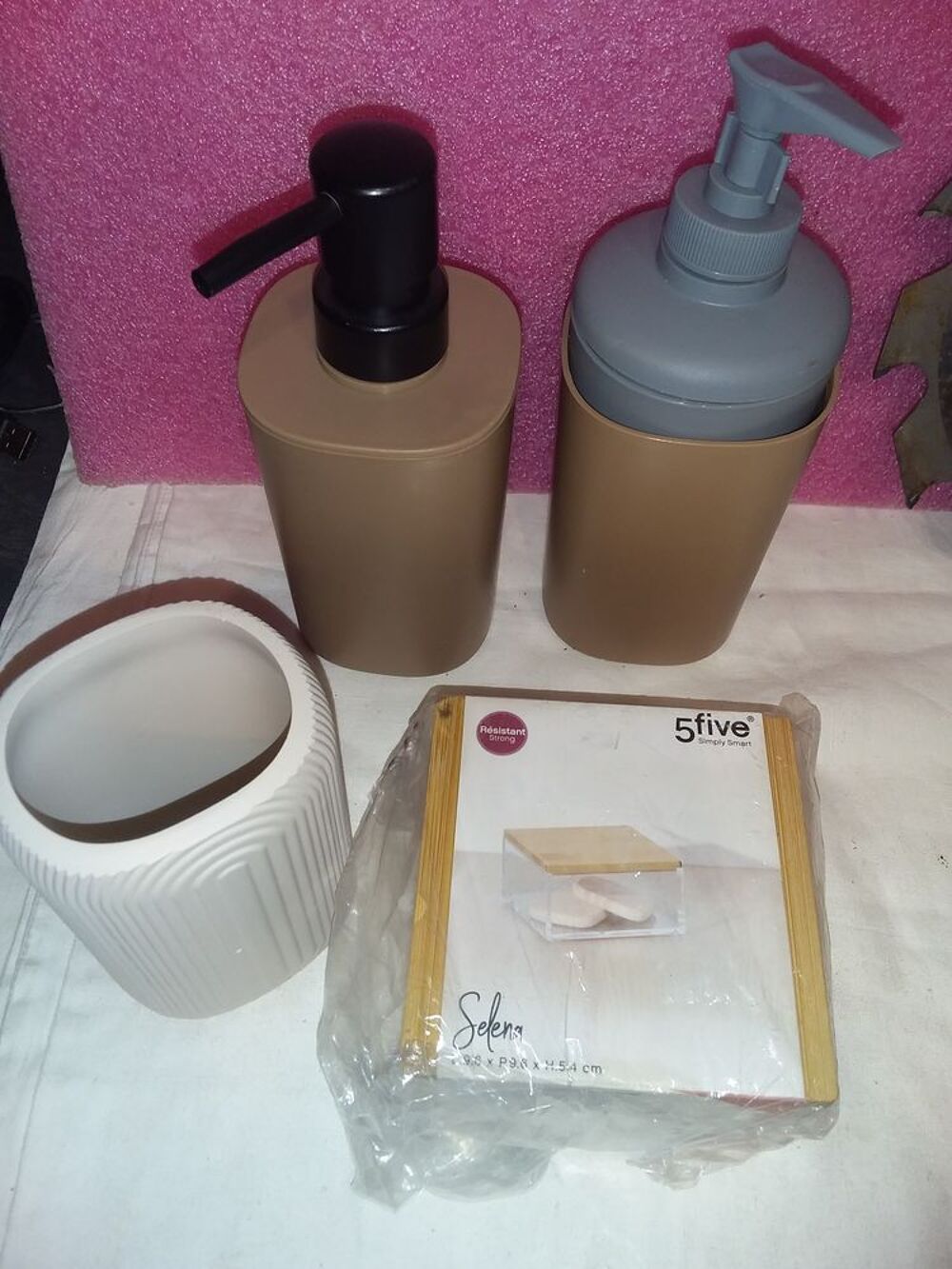 Lot accessoires salle de bain Décoration