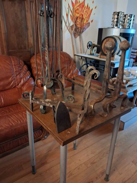 LOT DE TISONIET ET OBJET POUR LES CHEMINEES 80 Dunière-sur-Eyrieux (07)