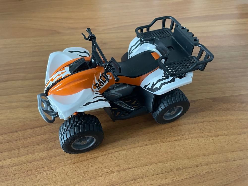 QUAD Bruder (jouet made in Germany) Jeux / jouets