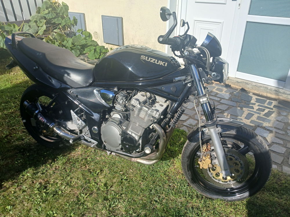 SUZUKI 2001 occasion 62800 Li&eacute;vin