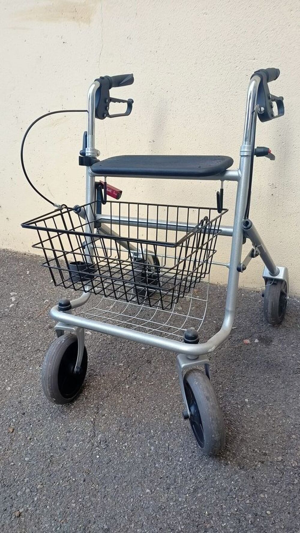 deambulateur reglable avec panier Vélos