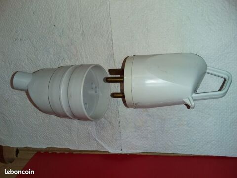 Duo fiche + prise 2p+t Legrand 20A 15 Serres-Castet (64)