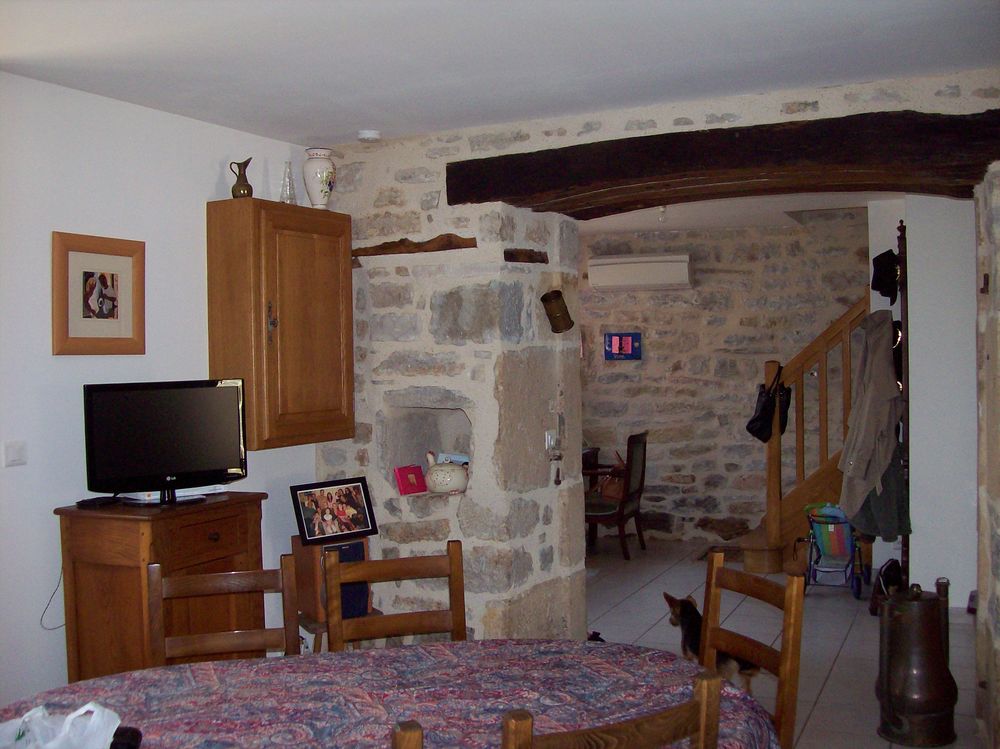 Location Maison Maison de village région CAHORS 46 Saint-projet