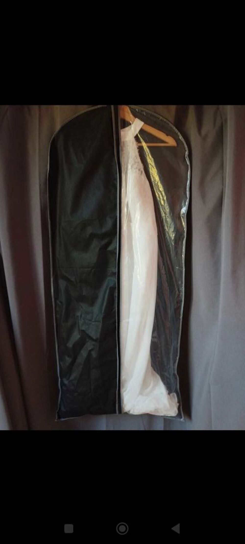 Robe de mari&eacute;e neuve Vêtements