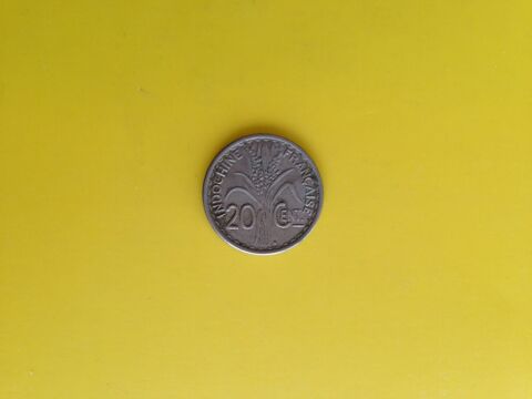 1 ancienne pice de monnaie de l'indochine Francaise.. 7 Saint-Vallier (71)