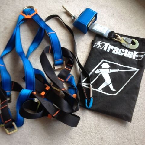 Harnais TRACTEL + blocfor + longe 160 Jouy-en-Josas (78)