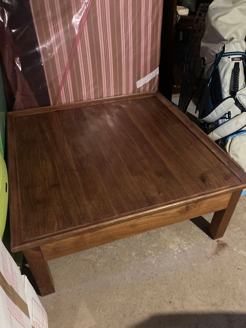 Table basse 2 tiroirs en teck massif. Meubles