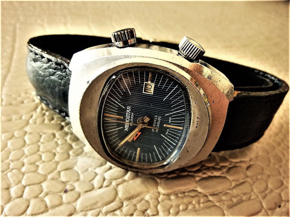 MEMOSTAR montre ALARME m&eacute;canique Suisse homme 1975 MEM1001 Bijoux et montres