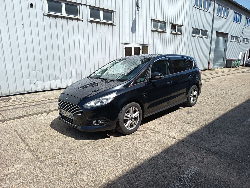 S-MAX 2.0 TDCi 150 S&S Titanium 2016 occasion 91100 Corbeil-Essonnes
