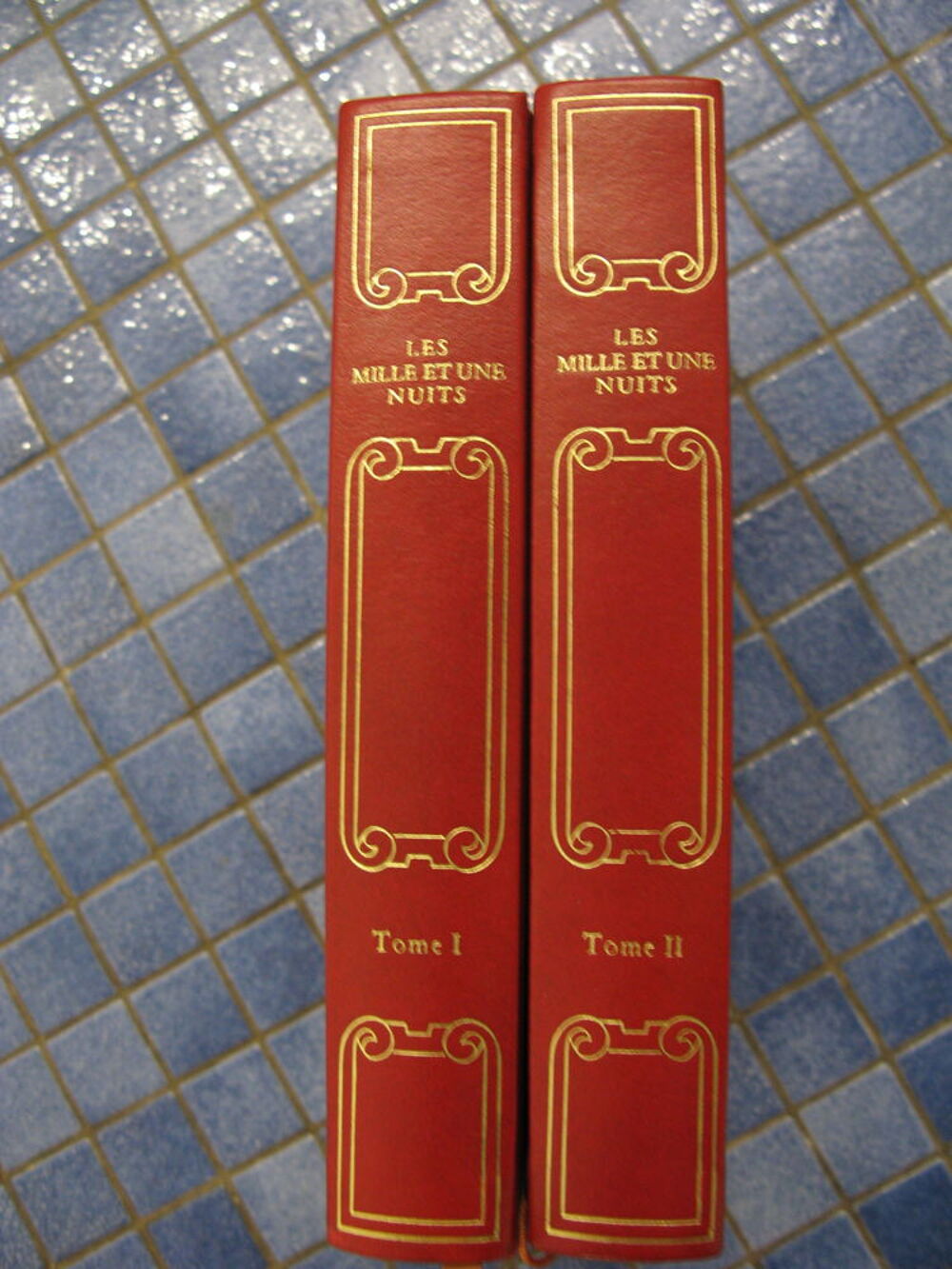 2 tomes les mille et une nuits Livres et BD