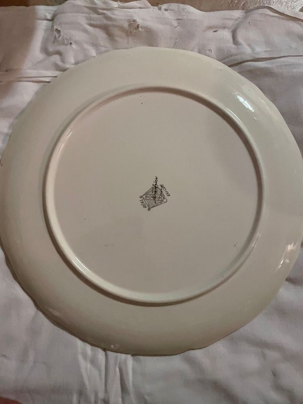PLAT DE 40 CM 