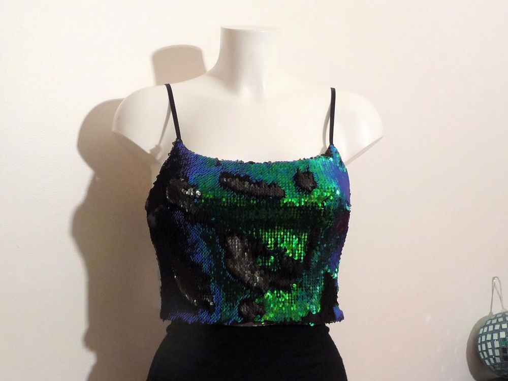 Top/ Tee Shirt &agrave; Sequins Vert/Bleu et Noir- BSB Collection Vêtements