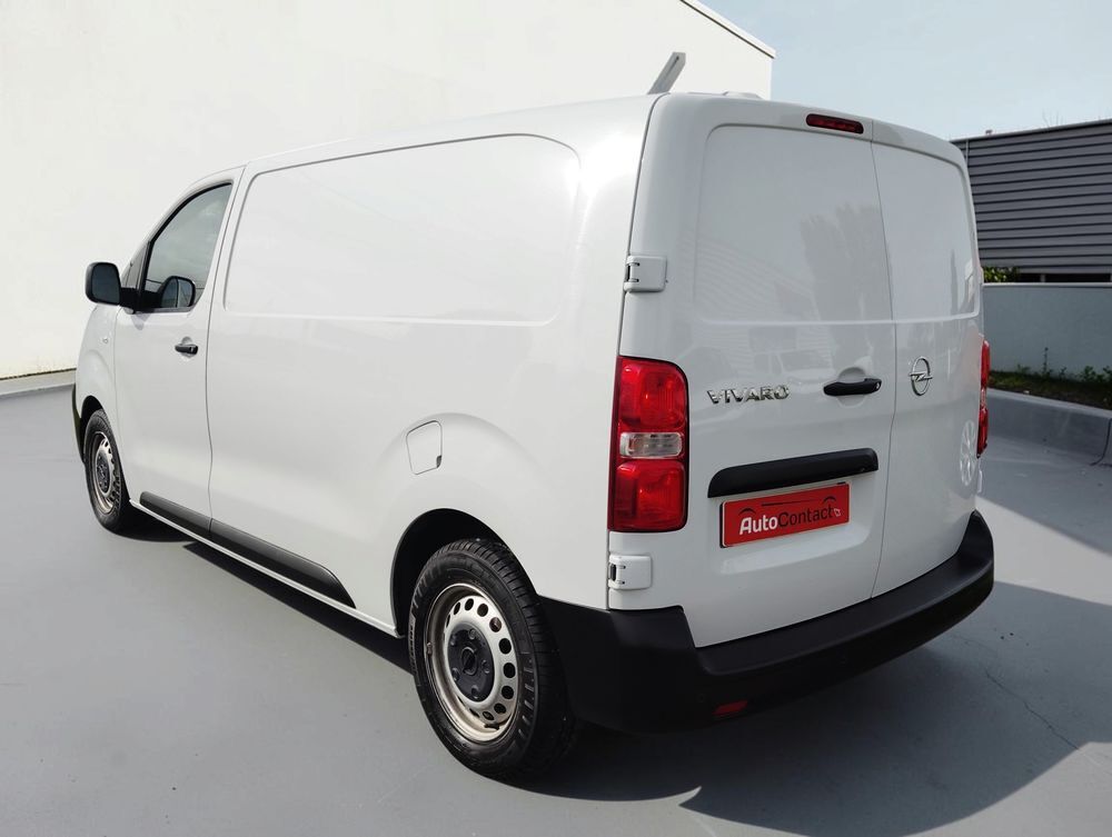 Vivaro VIVARO FGN TAILLE M BLUEHDI 120 S&S BVM6 PACK BUSINESS 2022 occasion 59820 Gravelines