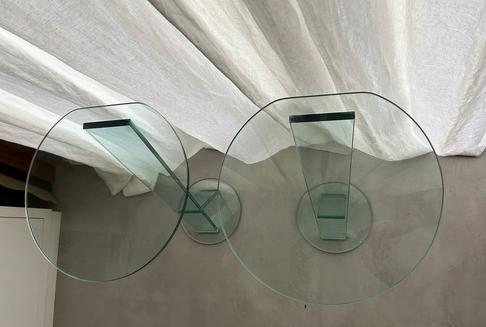 2 tables d'appoint rondes en verre Meubles