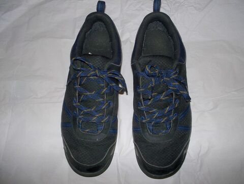Chaussures marche H/F T.41 8 Tarbes (65)